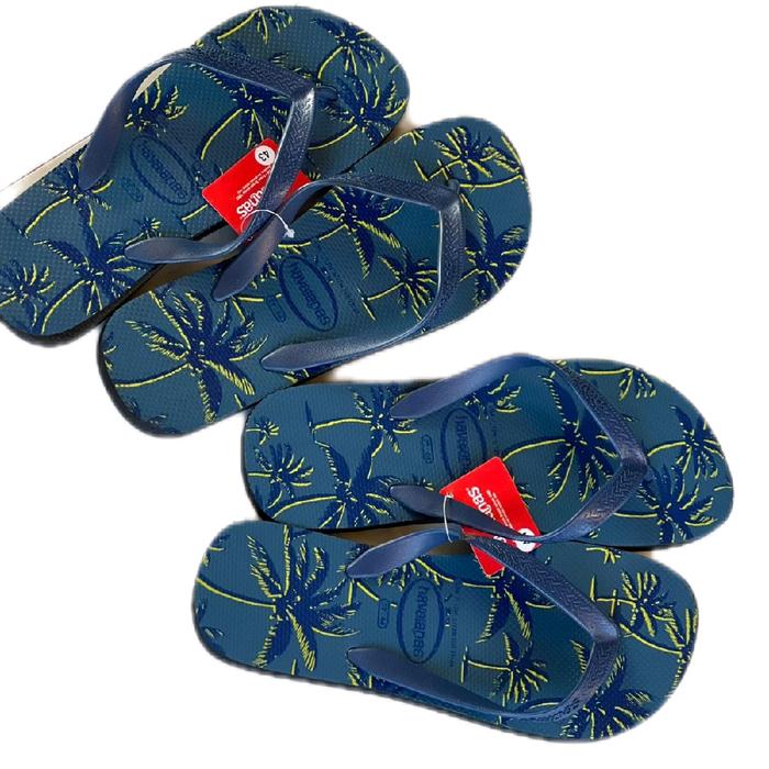Havaianas Sandal Pria Wanita Motif Palm Tree Biru Tua dengan Tali Biru Tua dan Label Merah