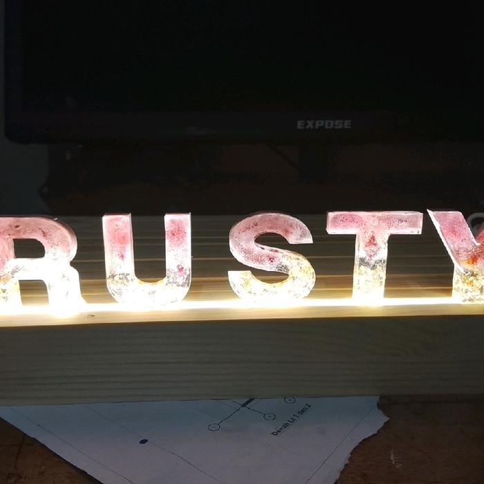 Lampu Tidur Resin-Nama Orang