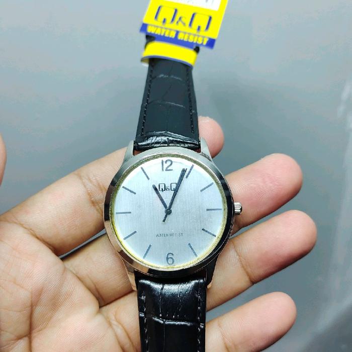 JAM TANGAN BERPUTAR TERBALIK JAM TAWAF UNIK, Q&Q