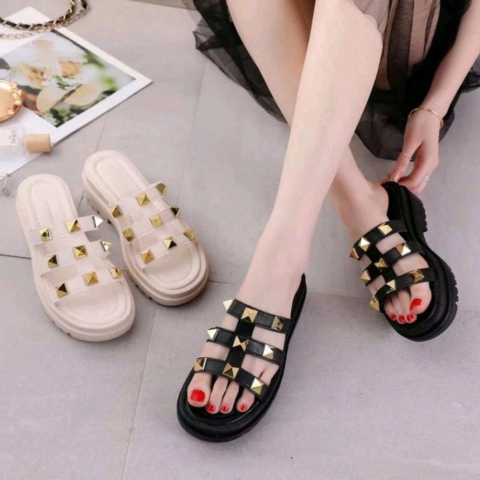 WEDGES SOFIYA MODEL PIRAMID SANDAL PIRAMID SOFIYA SANDAL PESTA SANDAL SOFIYA WEDGES SOFIYA TERBARU
