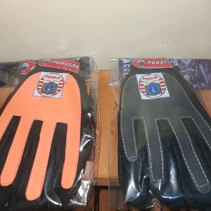 sarung tangan kiper persija jakarta