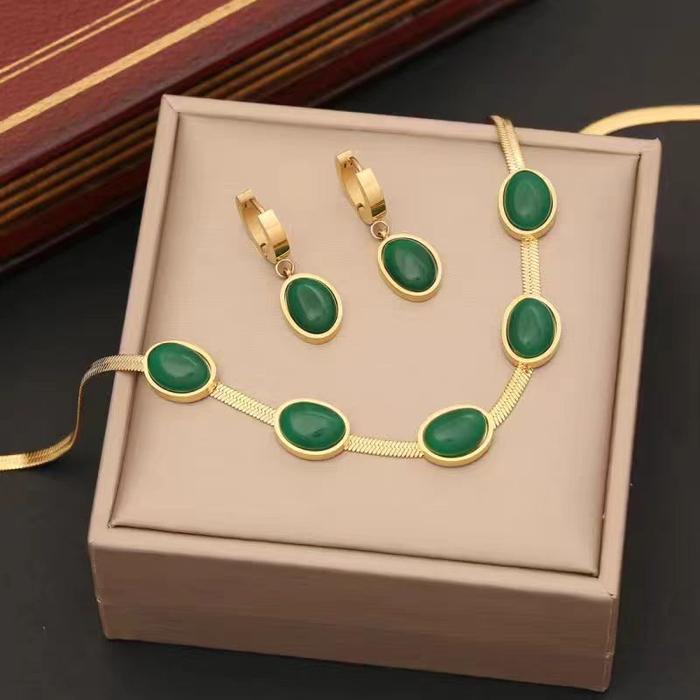 Giok Hijau Set Perhiasan Wanita Mewah Perhiasan Wanita kalung kalung titanium datar titanium wanita 