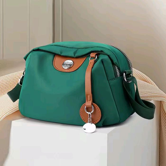 Tas Selempang Wanita Trendy Korean Style Multifungsi Slingbag Wanita Terkinian Tas Bahu Wanita Cocok