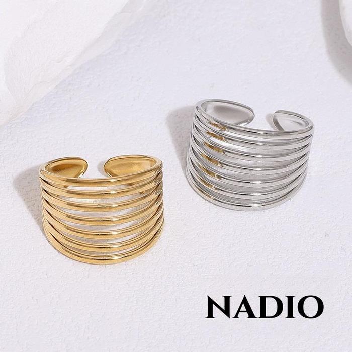 [Nadio] Cincin titanium lebar berlapis emas  wanita simpel serbaguna tahan luntur aksesoris jari mew