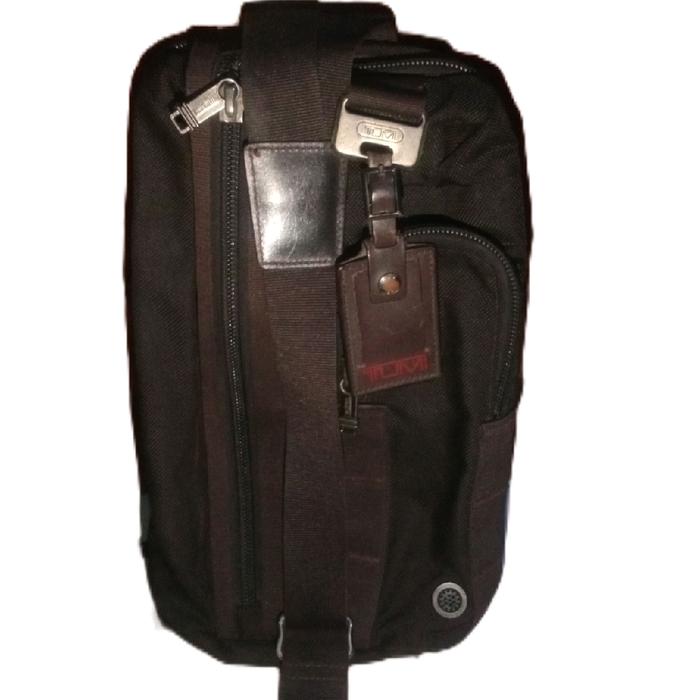 Sling bag TUMI original 100%