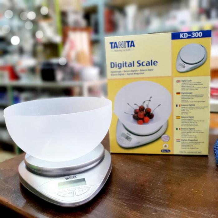 Tanita KD 300 Timbangan Digital Scale 5 Kg