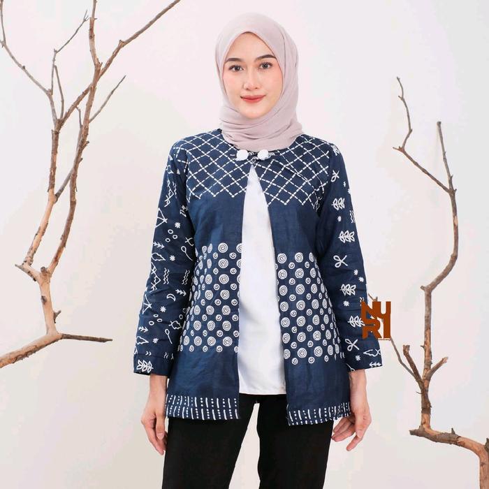 Motif : Bolero Jareng Navi - Bahan Katun Batik Atasan