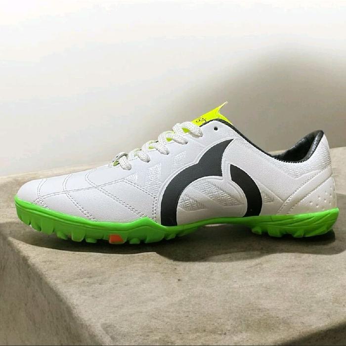 Hot Item sepatu futsal mini soccer truff Abu dan putih