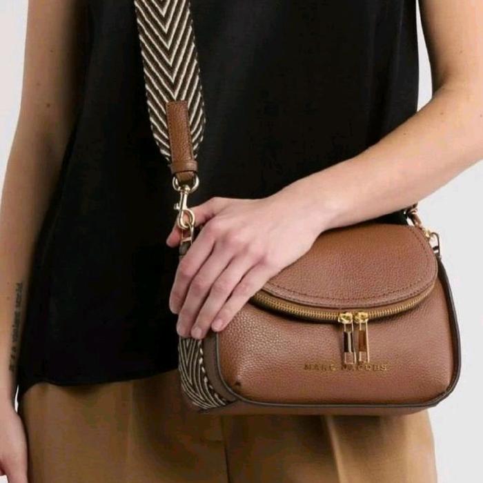 Tas Wanita MJ Groove Mini Messenger Bag with Webbing strap brown authentic