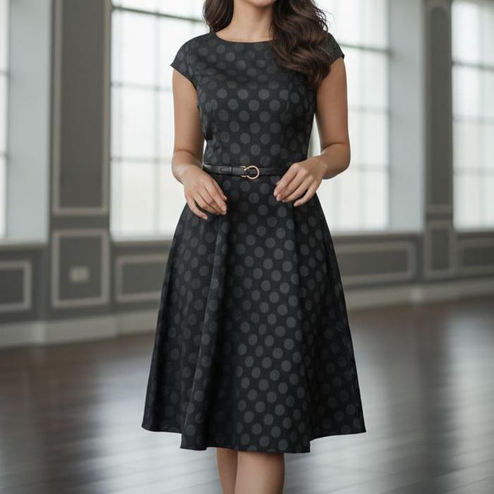( size 9 ) Ined by yohji Yamamoto polkadot pleated midi dress