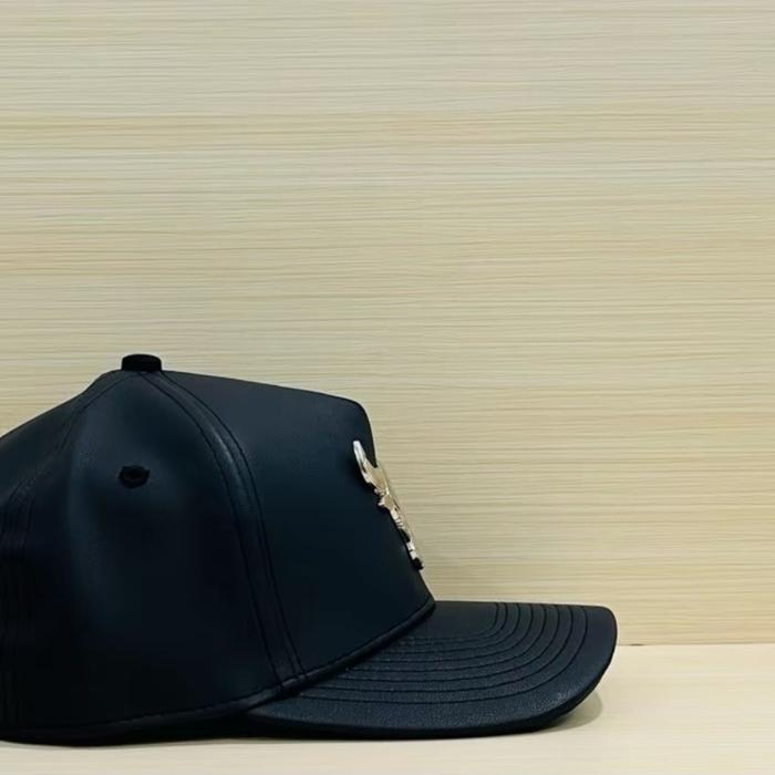 TOPI BASEBALL KULIT HITAM BESI SILVER BANTENG