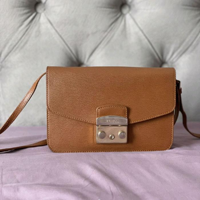 Furla Metropolis Mini Crossbody - Brown Leather  Good Condition  (Preloved) Original