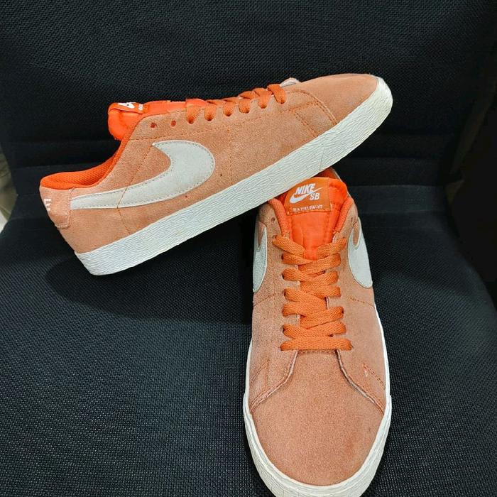 sepatu Nike SB blazer low GT preloved size 42