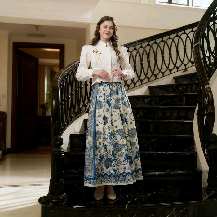 Kebaya Ivory - Kebaya Janggan - Kebaya Cream - Kebaya Batik - Setelan Batik - Blouse Batik - One Set