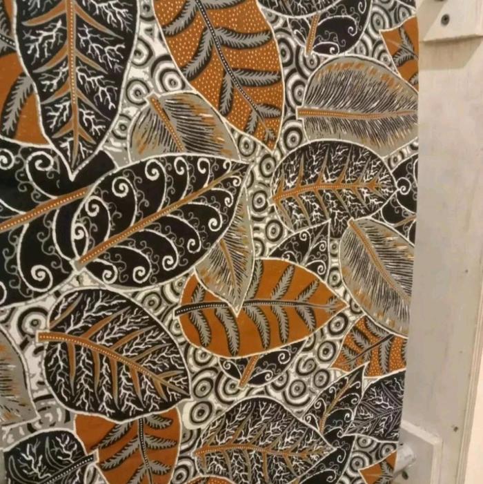 Pusat Grosir Batik ( Melayani Pembelian Grosir /Ecer )