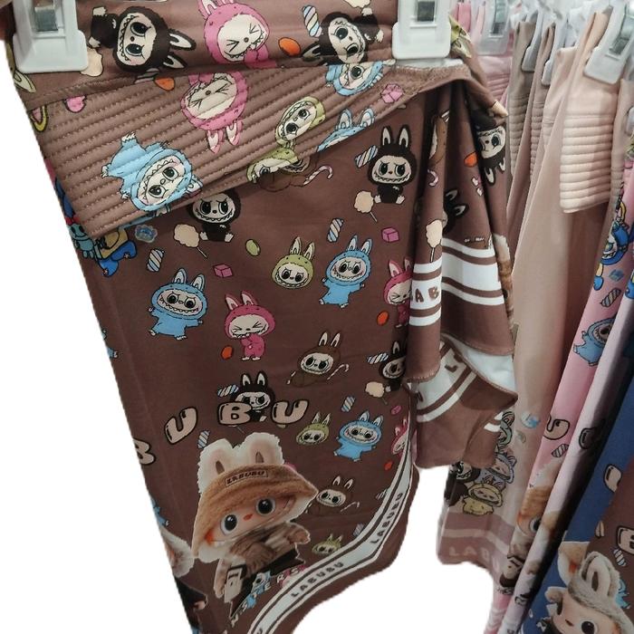 Jilbab Anak Instan Karakter Lucu dengan Desain Unik dan Menarik untuk Tampilan yang Ceria dan Nyaman
