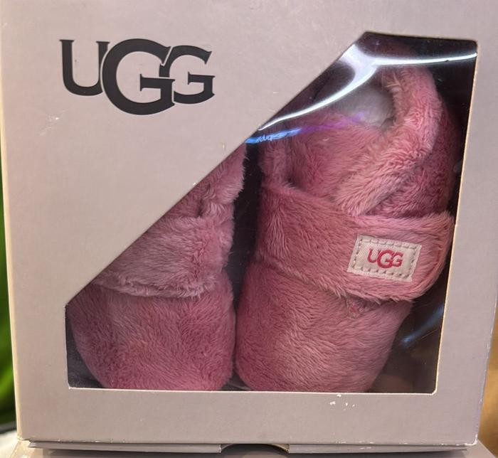 Preloved UGG Baby Bixbee Winter Boots Pink