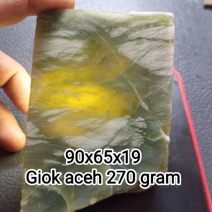 batu giok aceh/batu bacan /batu giok batu garut