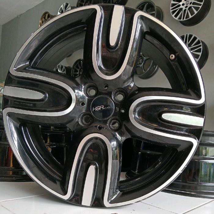 dijual velg mobil second HSR R17
