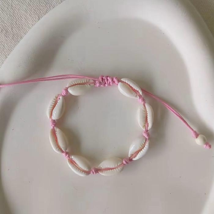 Gelang kerang kuwuk