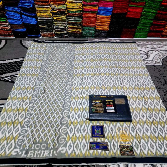 sarung Lamiri motif Goyor kwg bahan mesres
