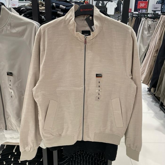 Cole jaket zipper parasut pria super nyaman & tebal by matahari department store (s-xl)