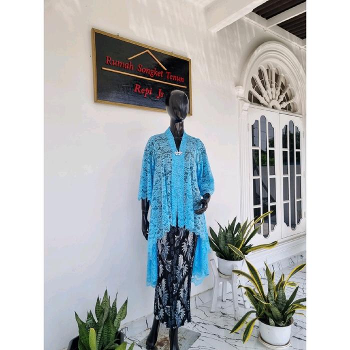 Kebaya Selayar Warna Biru Langit