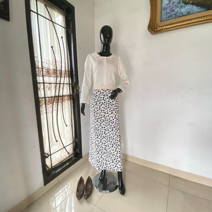 Gamis SNQ Impor Mewah Murah Kerah Brokat Dengan Desain Elegan Dan Kualitas Terbaik 88-850