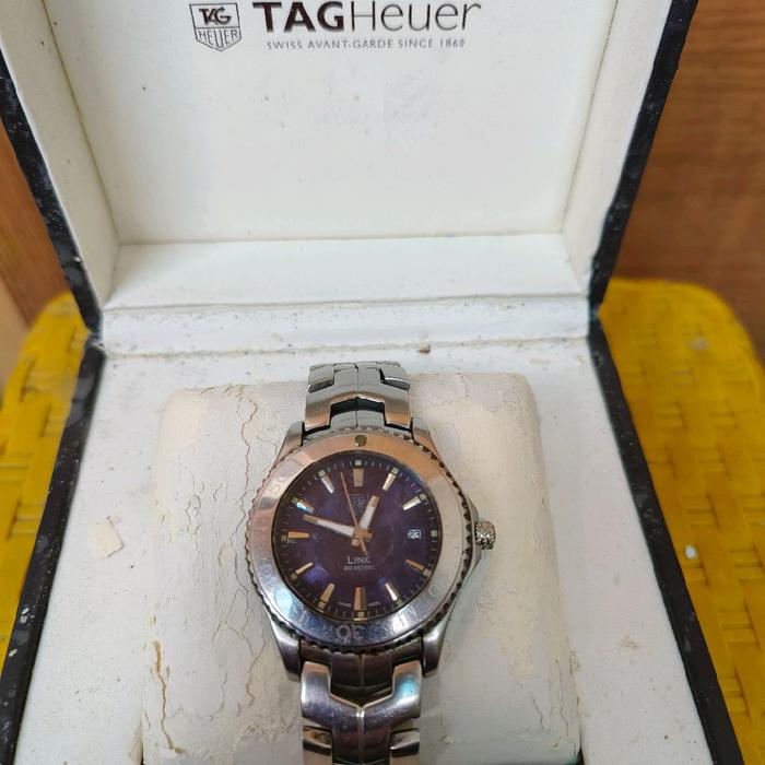Jam tangan tag heur link 200 mesin swiss
