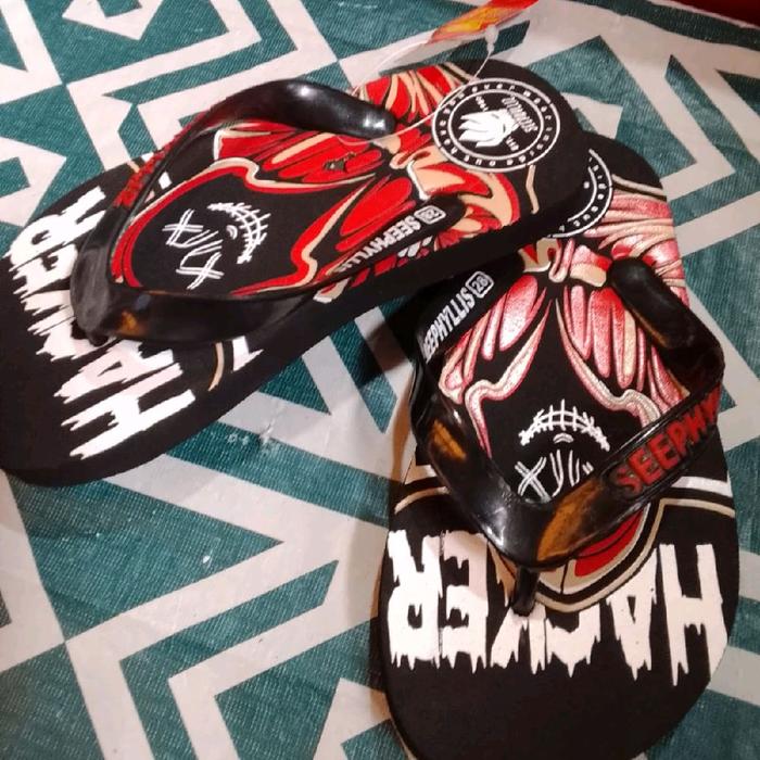 Kidrok Sepatu Sandal Hacker dengan Desain Unik dan Menarik untuk Pria