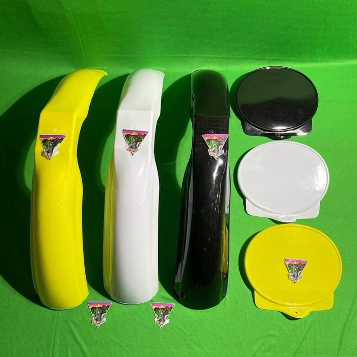 Spakbor Depan Suzuki TS Old 125 Jadul Set Papan Nomor Suzuki TS 125 UNIVERSAL