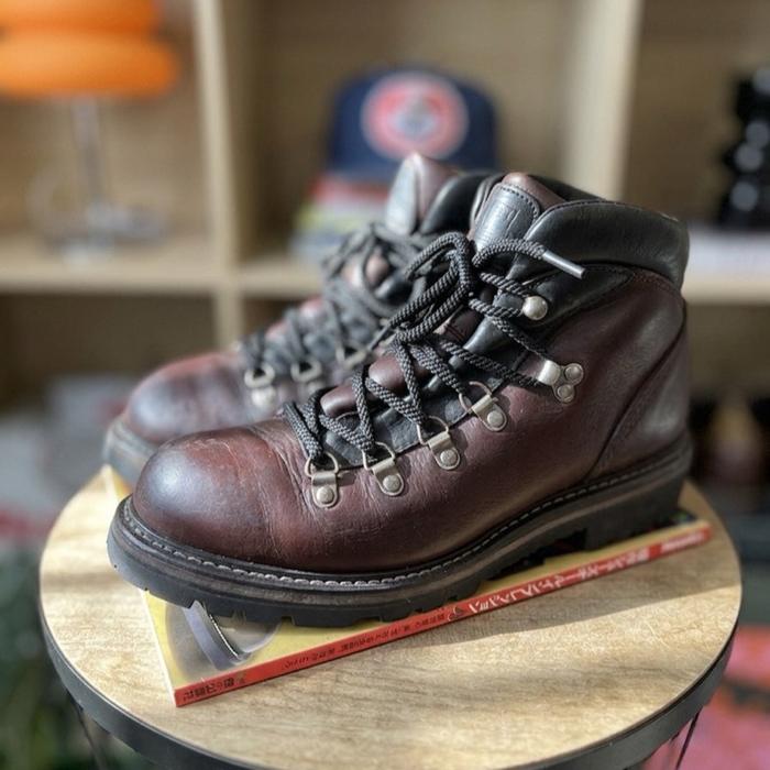 Vintage hiking boot horween leather prospector boots made in usa not danner paraboot fracap roa hiki