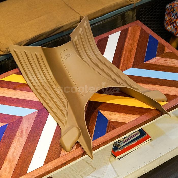 Floormat Karpet Dek Lantai SIP Piaggio Vespa Sprint Primavera Sprint Elettrica 150 3V iget Brown Bei
