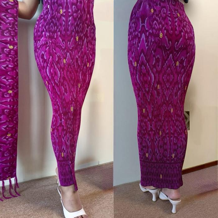 Set Kamen Jadi Plisket patra tretes mas Bali Wanita Dewasa dengan Selendang - Motif Bunga - Dress, K