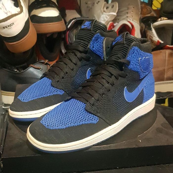 nike air jordan 1 retro OG Flyknit size 42