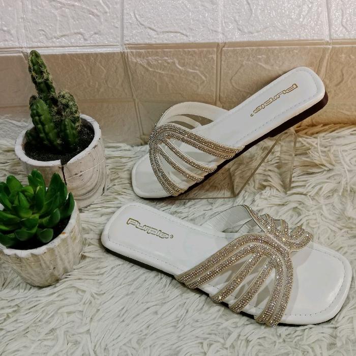 Sendal Teplek Wanita Import Premium