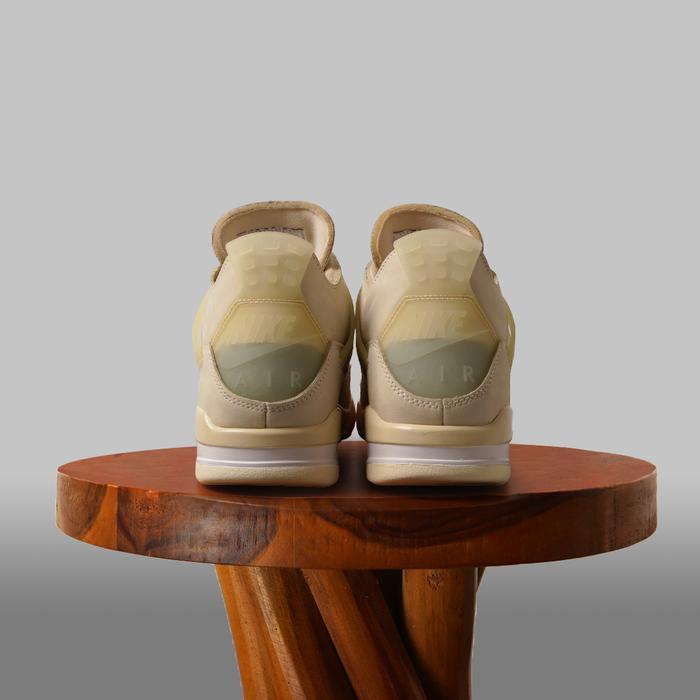 SEPATU SNEAKERS WANITA AIR JORDAN 4 RETRO OFF-WHITE SAIL - CV9388-100