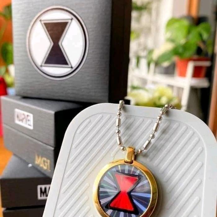 Pendant Black Widow Gold Kalung Kesehatan MCI Original