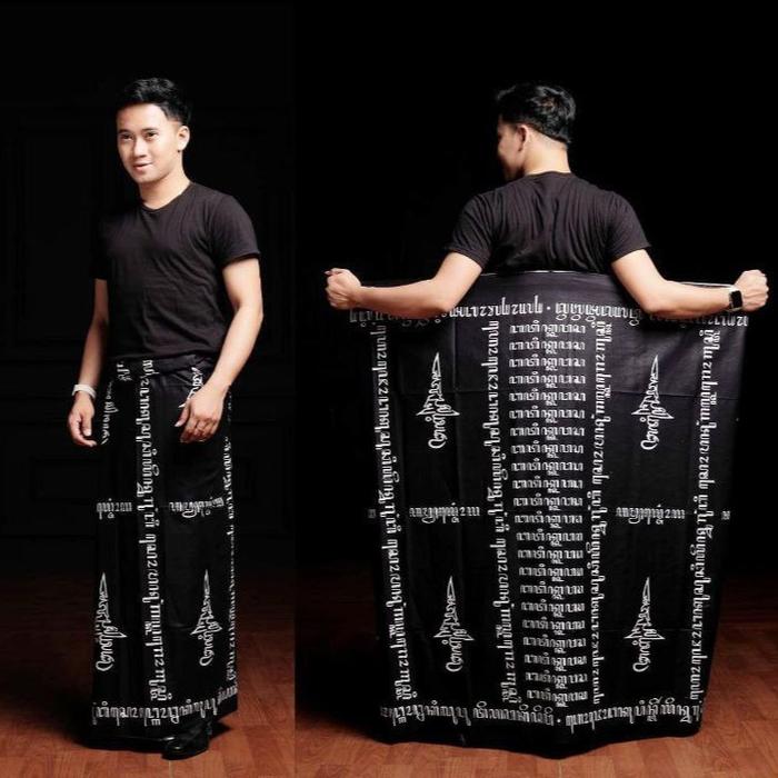 SARUNG BATIK WAYANG SARUNG KORAN Katun Hitam Putih Pekalongan Muslim Kain  Pekalongan Muslim Dewasa