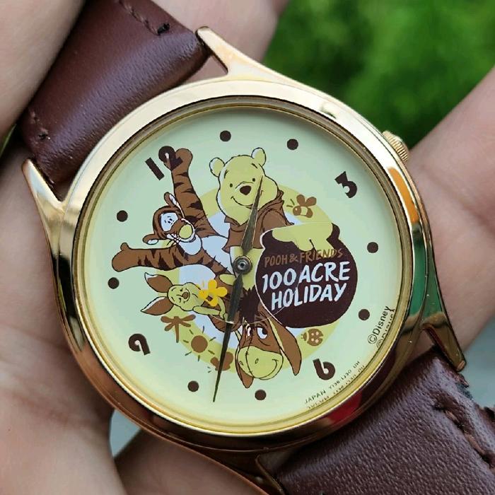 SEIKO Y136 DISNEY WATCH POOH & FRIENDS-MYSTERY HAND SECOND (EXTREME RARE)