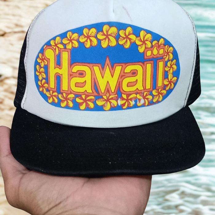 Topi Trucker Vintage Hawaii Made in USA Kondisi Baik