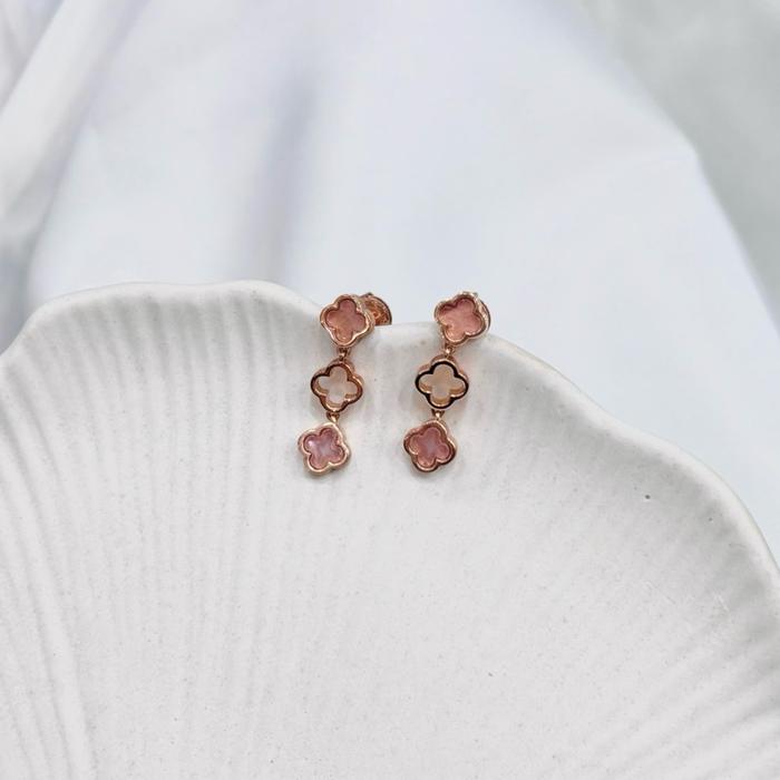 Anting Emas 17K | Model Fashion Clover VC Pink