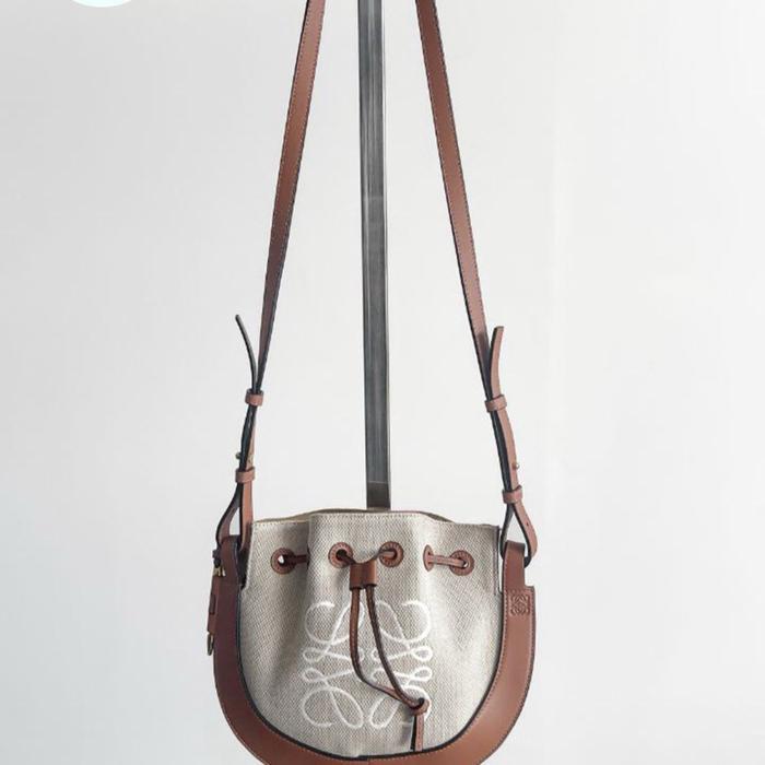 LOEWE HORSEHOE ANAGRAM TAN CROSSBODY BAG