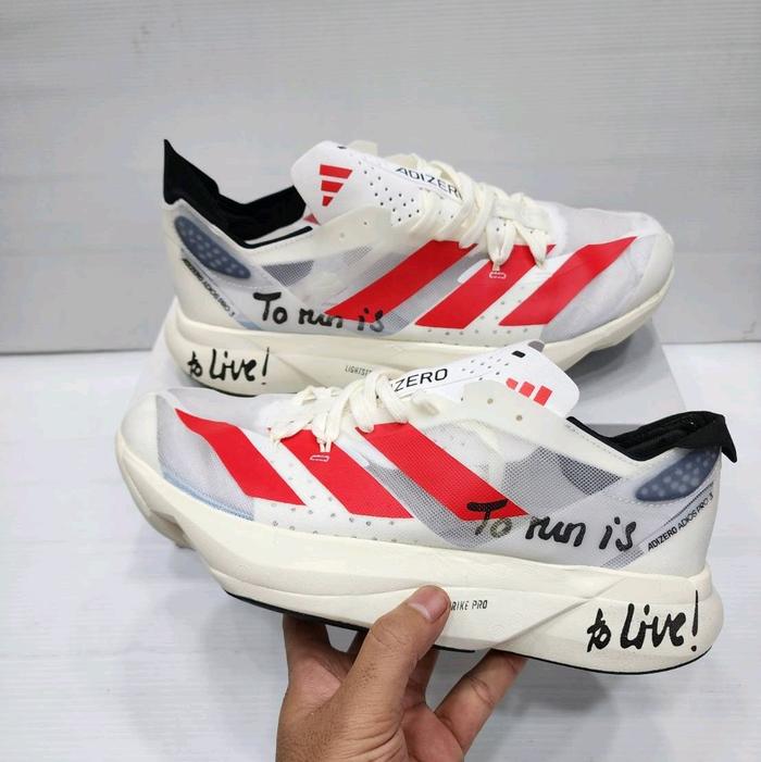 Sepatu Lari pria Adizero Pro3