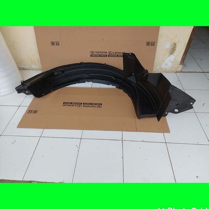 Liner Fender Depan Innova Reborn