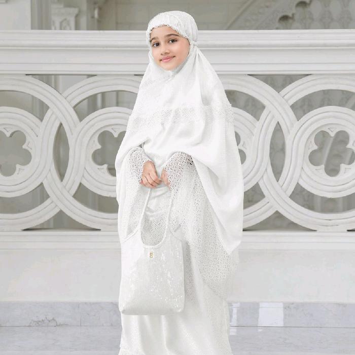 BUTTONSCARVES Safa Kids Prayer Robe - Broken White