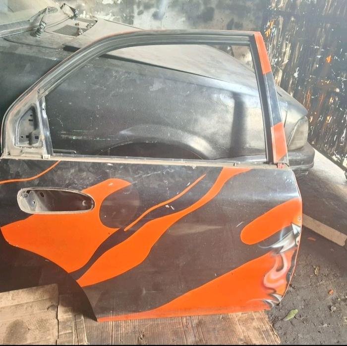 pintu belakang bagian kanan accord cielo 94-98