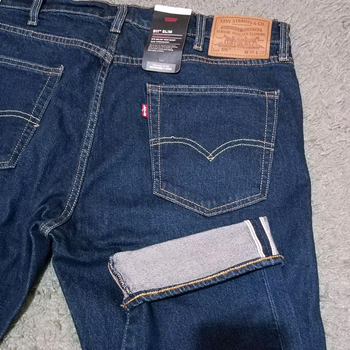 Levis 511 slim selvedge denim slim dark blue wash BNWT original store