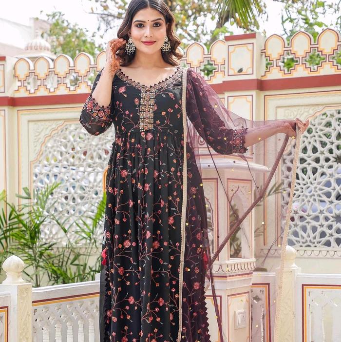 Baju India Anarkali Belah Samping Set Celana Dupatta, BARU