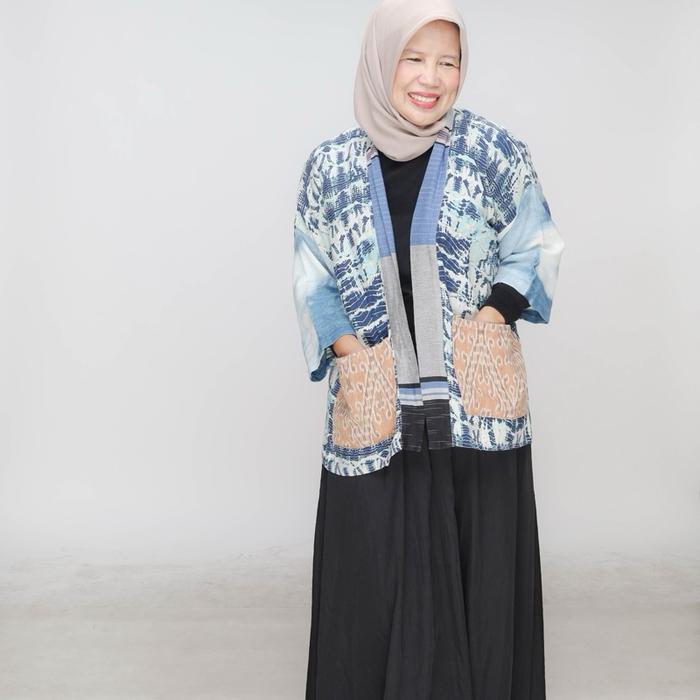 Baju outer etnik bahan katun linen motif dan tenun Dayak Sintang KalBar